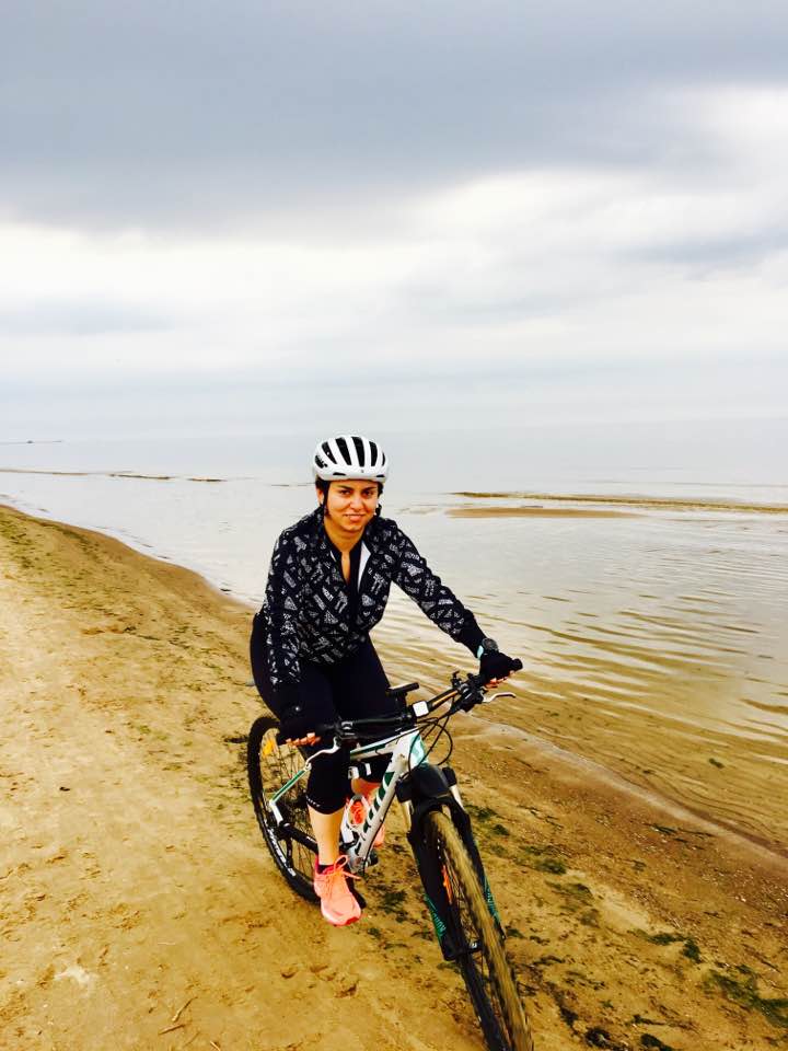 andreea cycling in jurmala